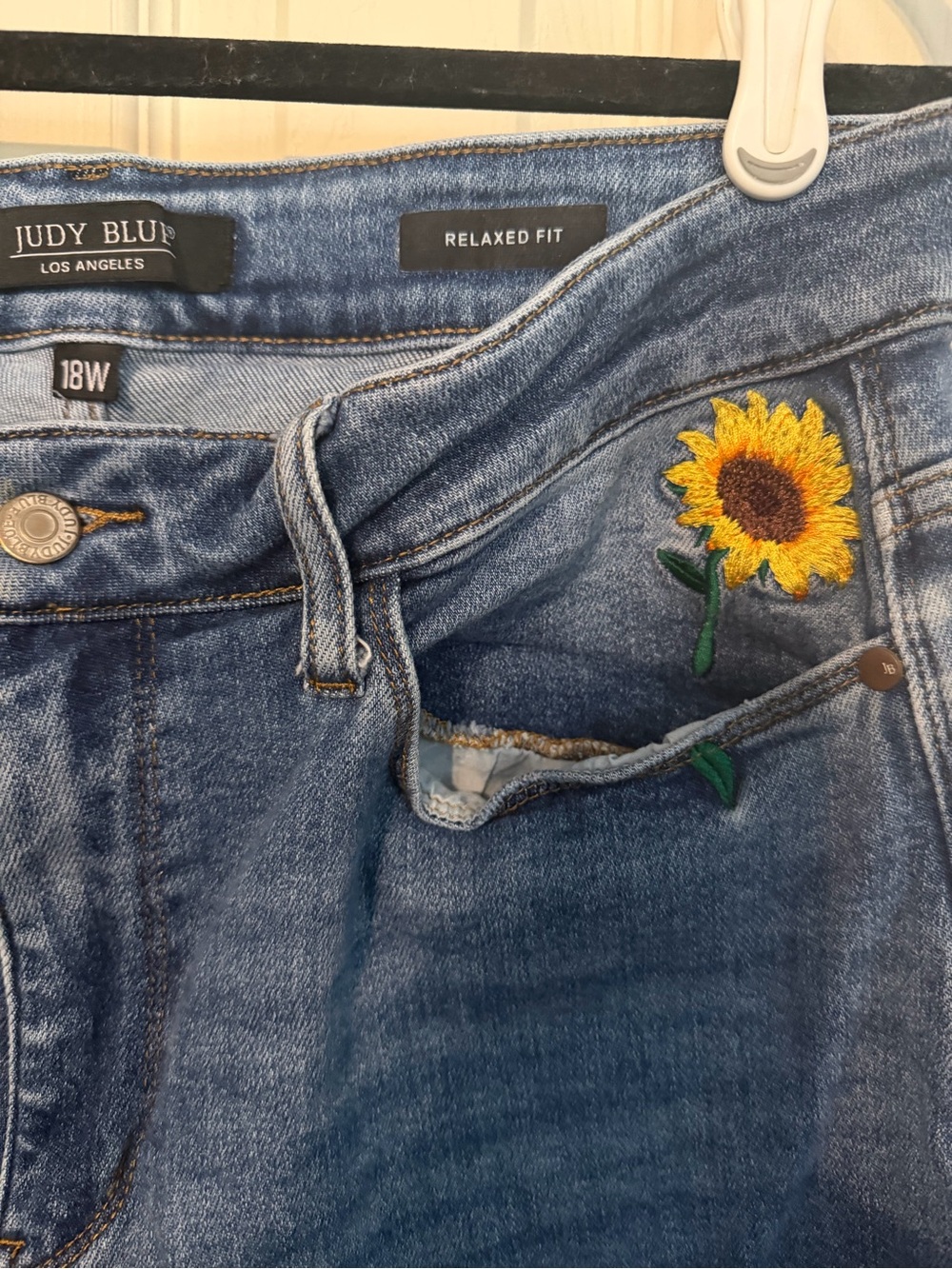 Judy Blue Light Blue Skinny Jeans with Sunflower Accent - Picture 2 of 4